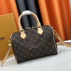 Louis Vuitton Speedy Bags